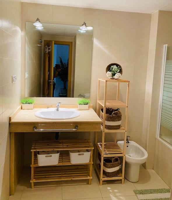 Apartamento En Vera Playa Laguna Beach Экстерьер фото